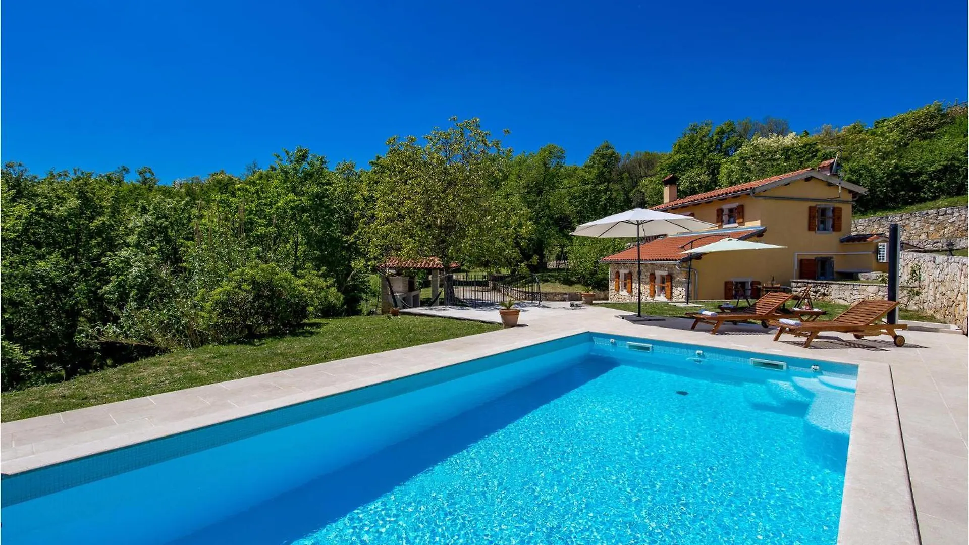 Amazing Home In Moscenice With Wifi 0*,  Horvátország