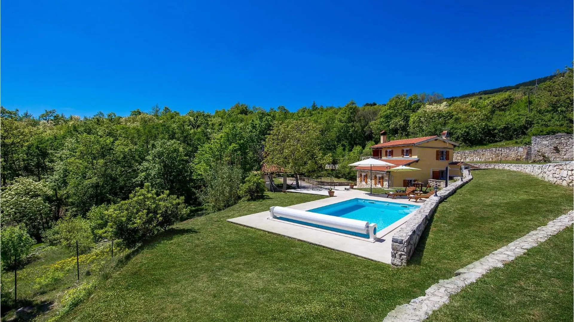 Amazing Home In Moscenice With Wifi